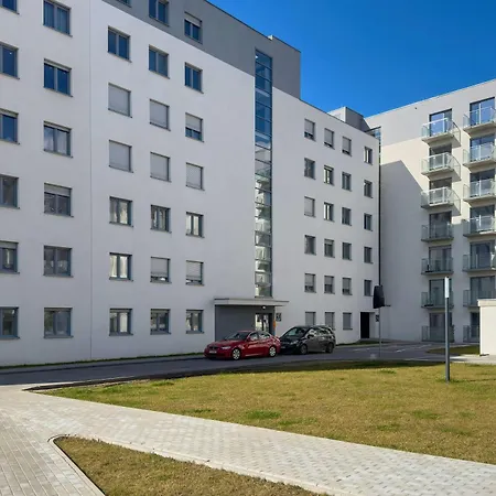 Modern With Ac Near Malta By Renters Познань