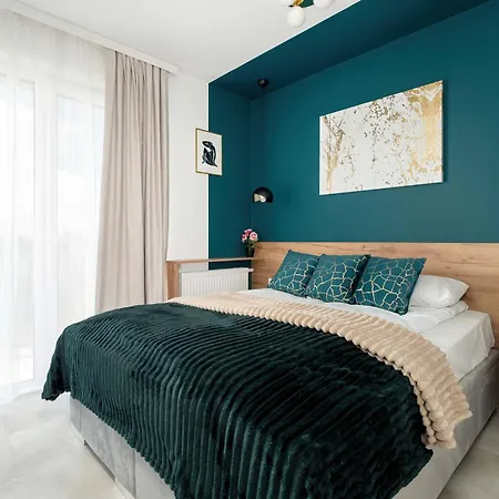 Modern With Ac Near Malta By Renters Познань