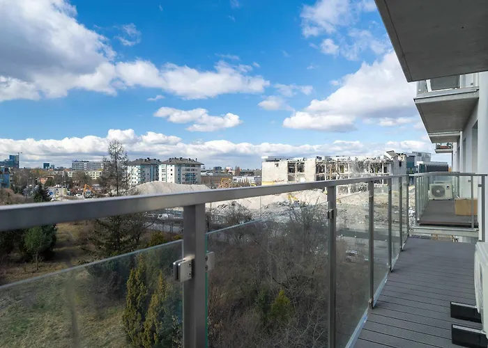 Modern With Ac Near Malta By Renters Apartamento Poznań